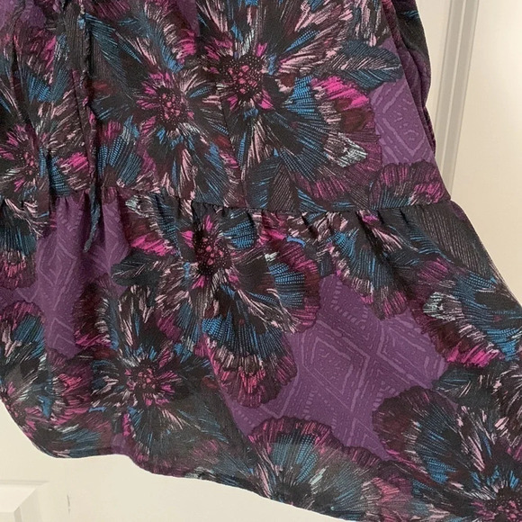 Lane Bryant Peplum Blouse Short Sleeve Purple Black Tie Front Size 18 goth - Picture 5 of 10